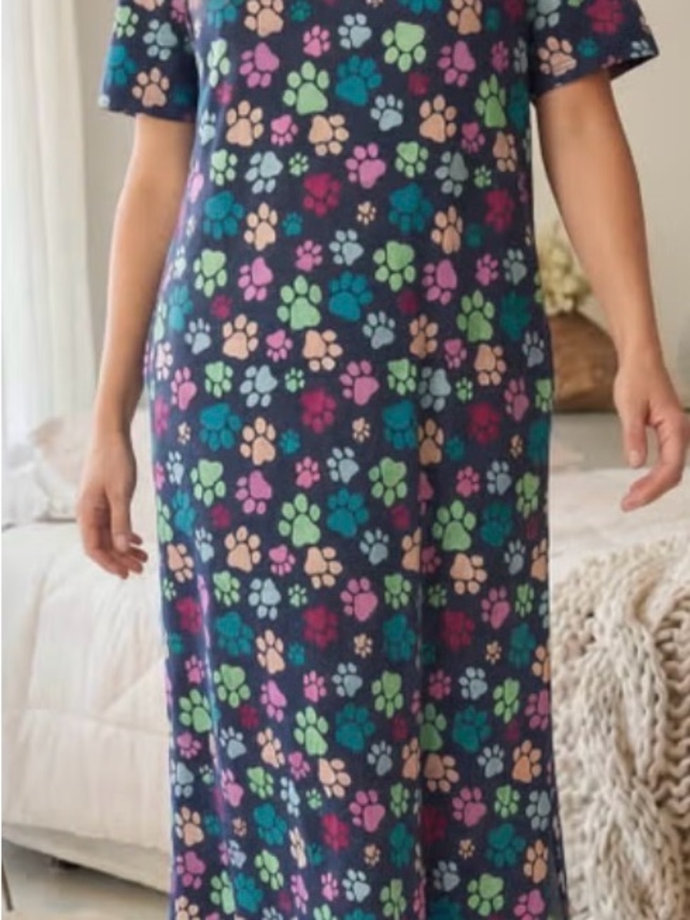 BNWT still in package woman Within 1x/2x navy paw print night shirt/gown v-neck